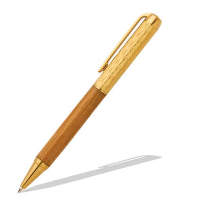 PKMT8GT.jpg (60310 bytes)